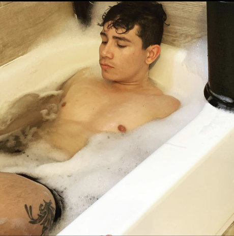 Henry Gonzalez naked onlyfans leaks
