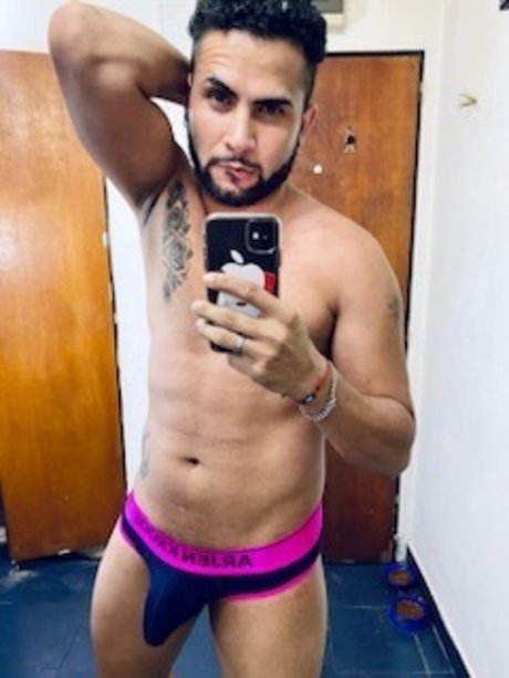 Henry diaz_ onlyfans pics