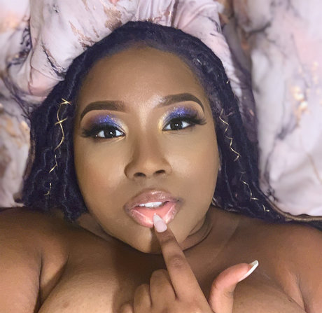 Nickyxnoir onlyfans leaks.