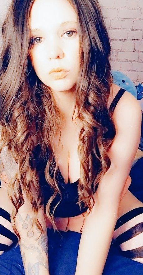 Queen Cupcake_ feet onlyfans