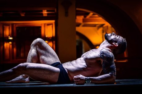 CUBAN DY onlyfans strip