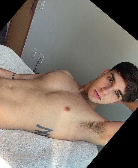 CAIO_ onlyfans free content