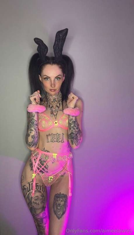 Aimee_ onlyfans model photos