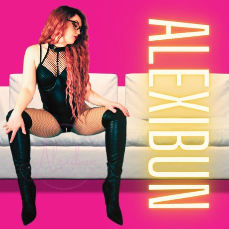 Mistress Lexi aka Alexibun leak onlyfans porn