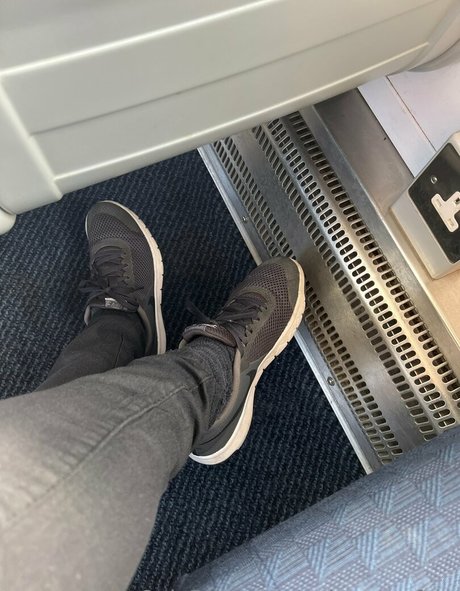 celebrity male onlyfans pretty snapshot