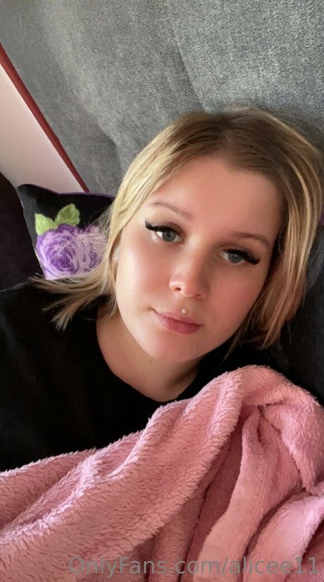 alicee11 leaked onlyfans.