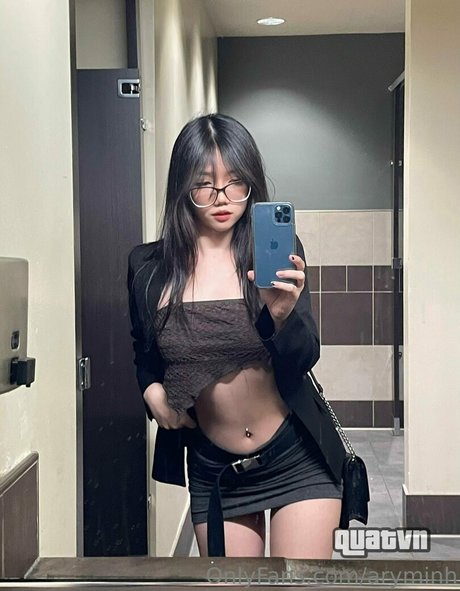 Aryminh naked only fans