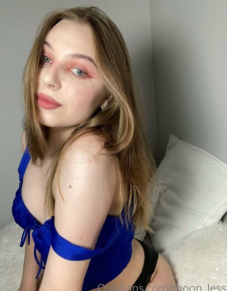 moon less onlyfans boobs