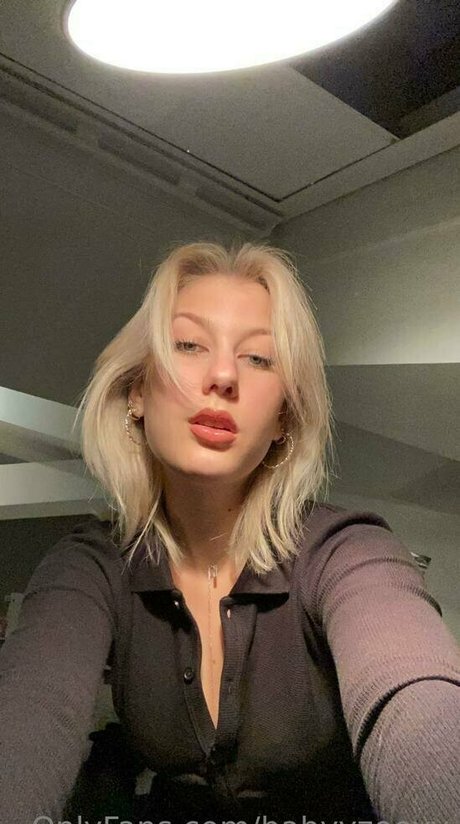 babyyzoeyy onlyfans fuck