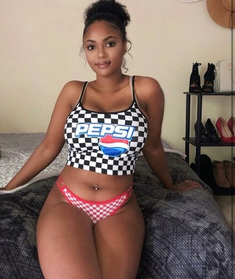 Sophia Cardinez onlyfans leakd