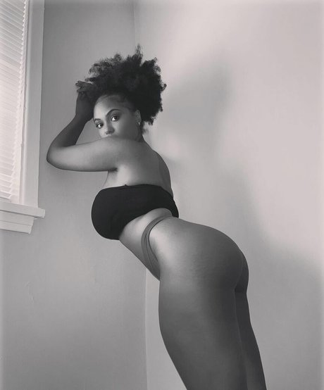 Sophia Cardinez hot onlyfans