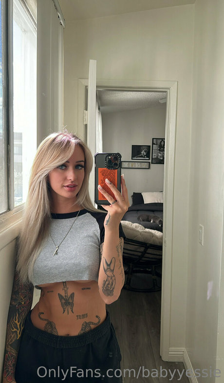 babyyessie onlyfans page
