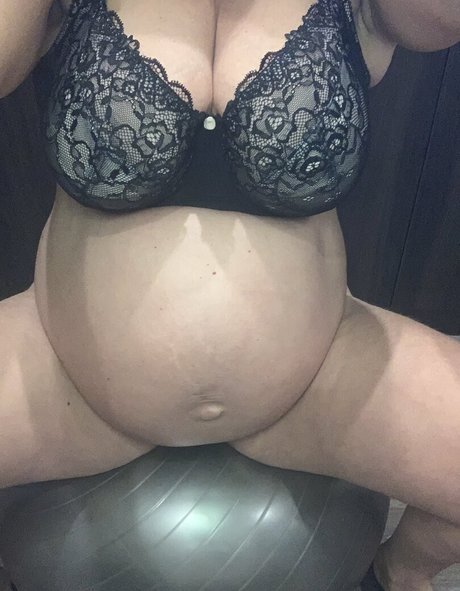 prettypregnant35 leaked onlyfans naked