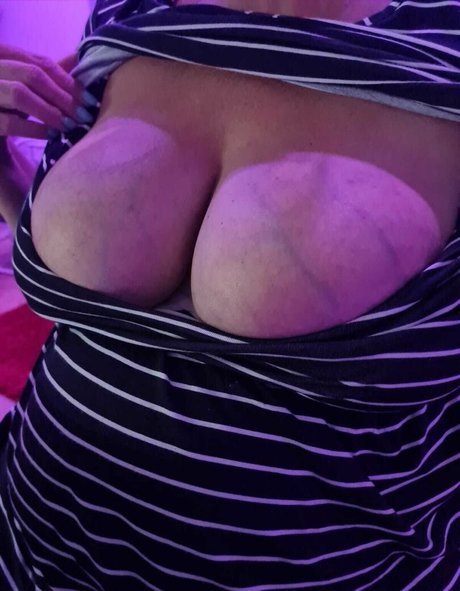 prettypregnant35 onlyfans star