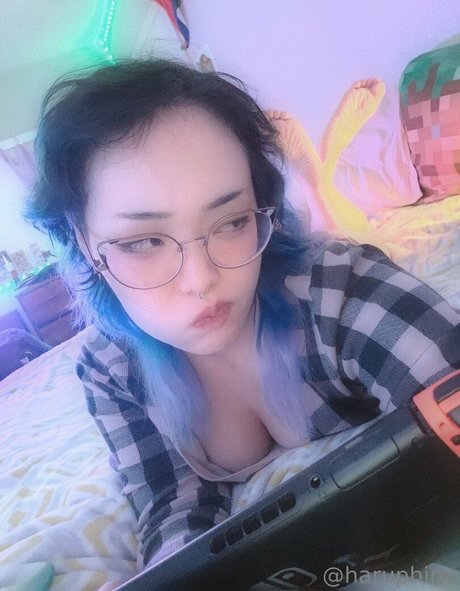 short hair teen onlyfans adult plate