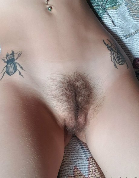 vviolet3 onlyfans striptease