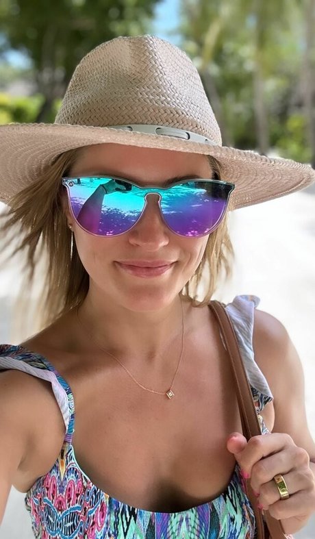 iJustine onlyfans leaka