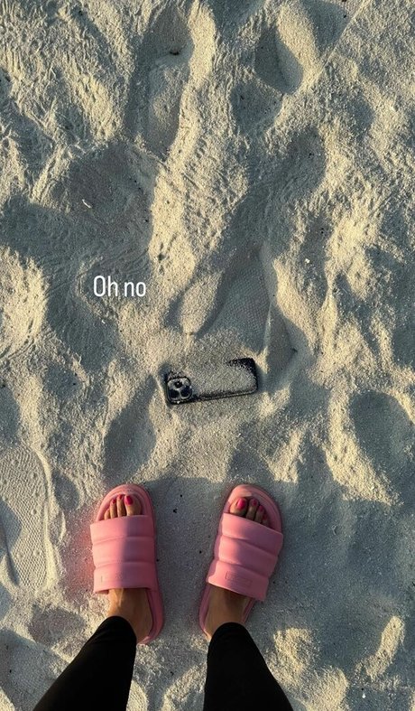 iJustine onlyfans lesk