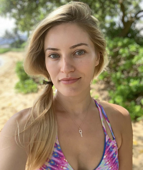 iJustine nsfw onlyfans