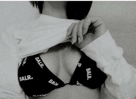 Ayame Misaki onlyfans images