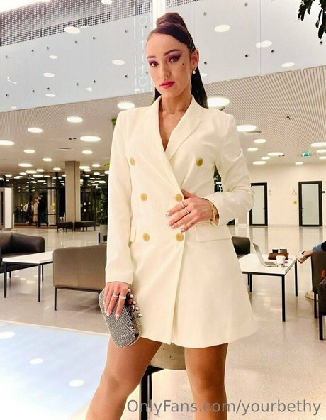 yourbethy only fans xxx