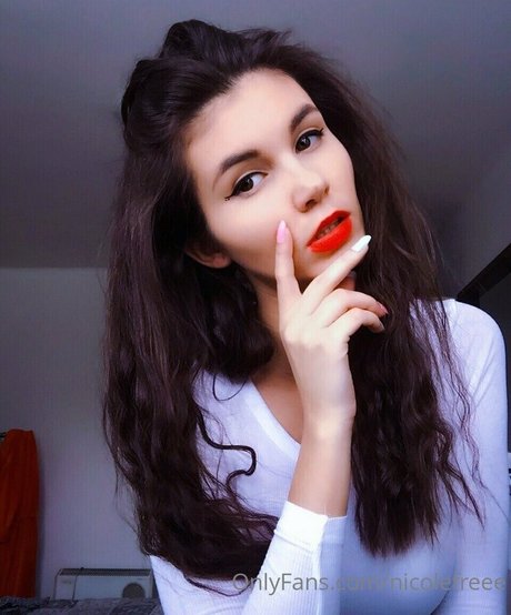 nicolefreee onlyfans free content