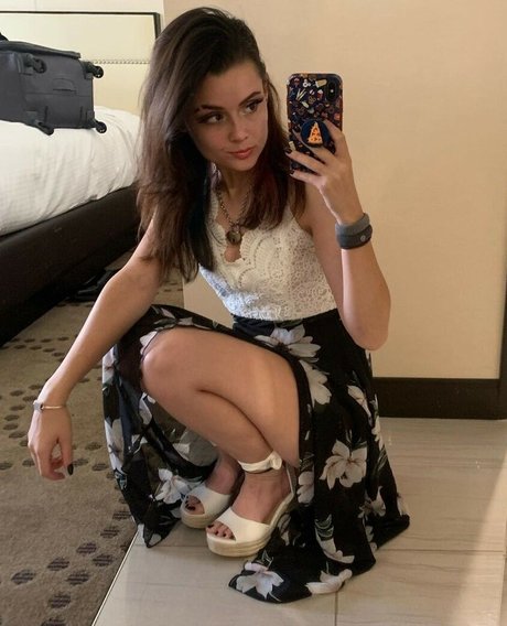 Mally Mouse onlyfans porn leaked