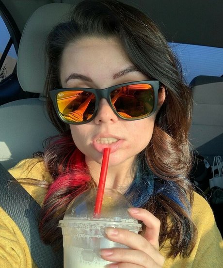 Mally Mouse onlyfans leajs