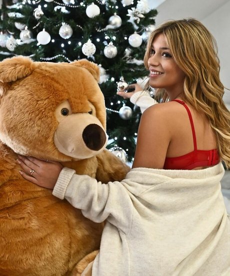 Alice De Bortoli onlyfans explicit content