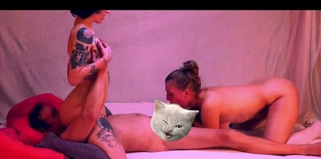 nataliewinz onlyfans ass