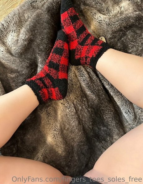 fingers toes soles free free onlyfans porn