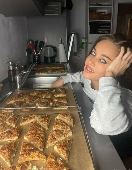 leniyoung official onlyfans porn