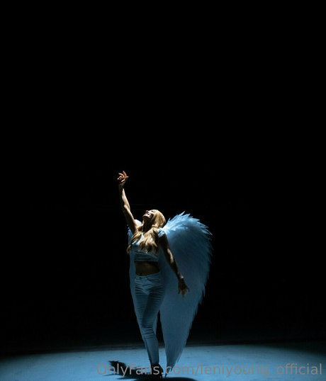 leniyoung official leaked nudes onlyfans