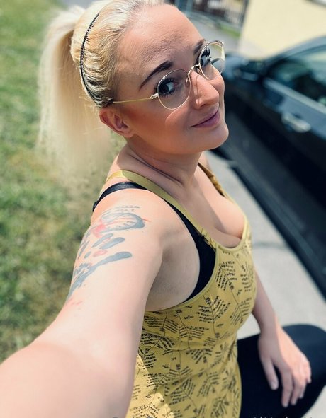 petite skinny onlyfans nice img