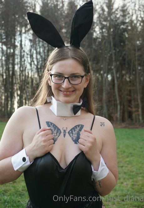 just diana onlyfans strip tease