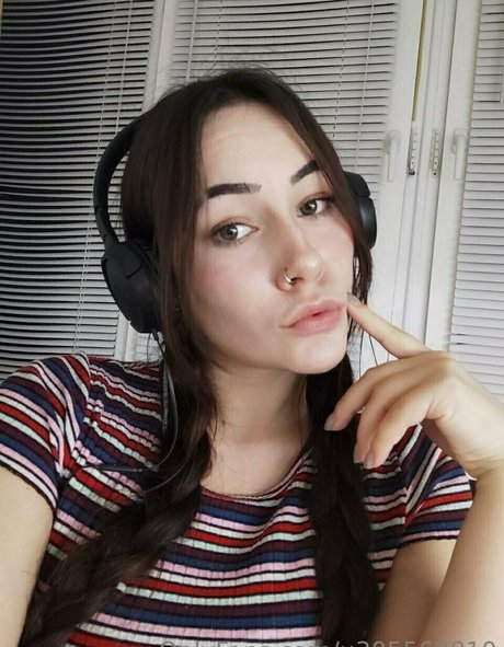 curvy muscle onlyfans nice illustration