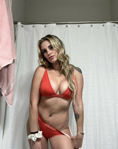 Sarah Pazyk onlyfans images