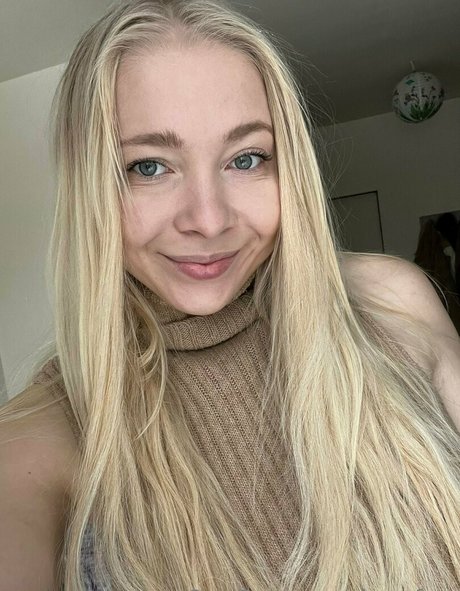 alora free leak onlyfans nude