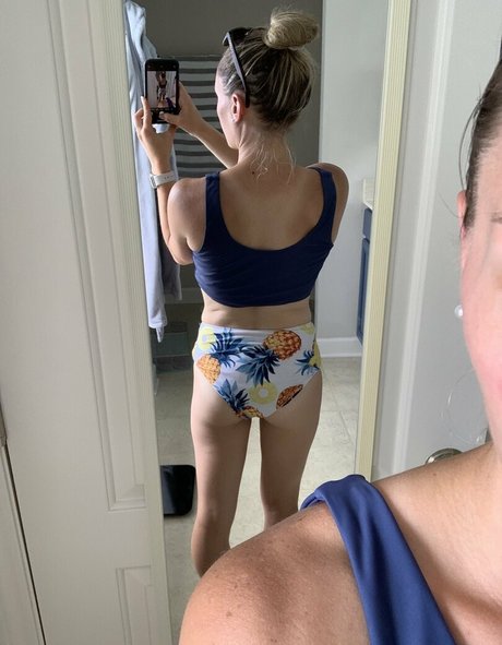 littlewaistinyourface onlyfans sex