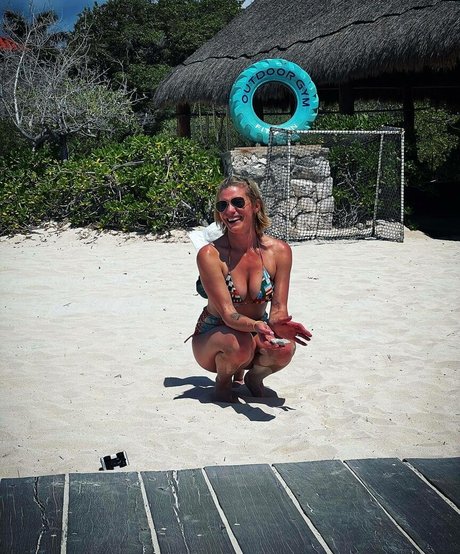 Katee Sackhoff nude onlyfans leaked