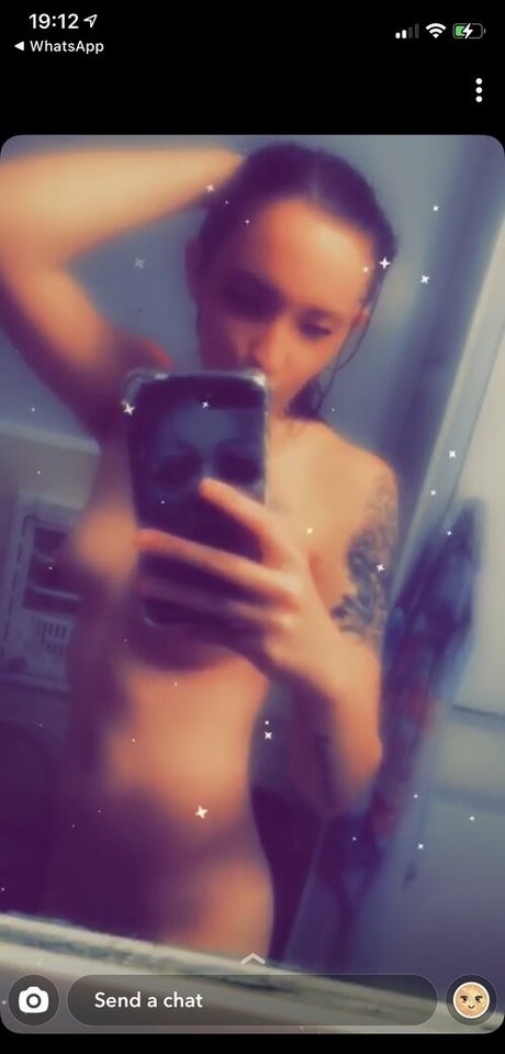 _freckles and roses only fans photos