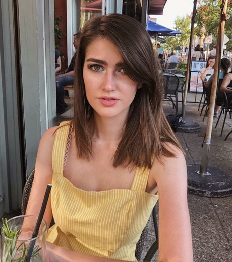 Bailey Moon free onlyfans porn