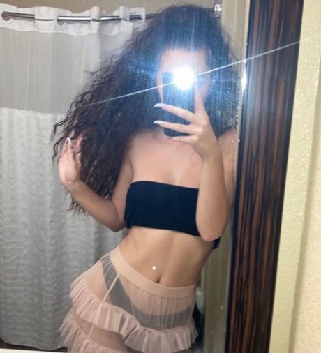 ur hell girl leaked onlyfans nudes