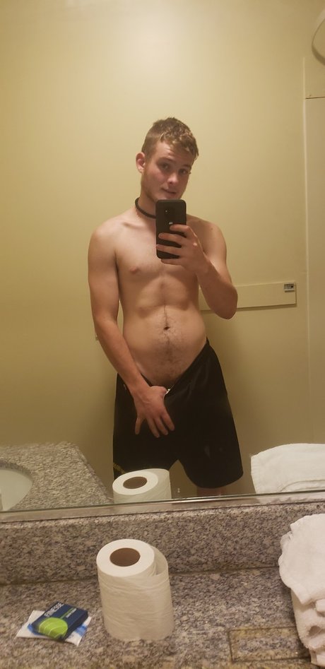 Chillin in the backwoods onlyfans content leaked