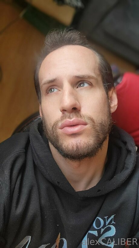 Alex Caliber onlyfans leaks naked