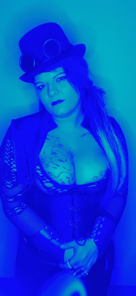 nostrina nudes only fans