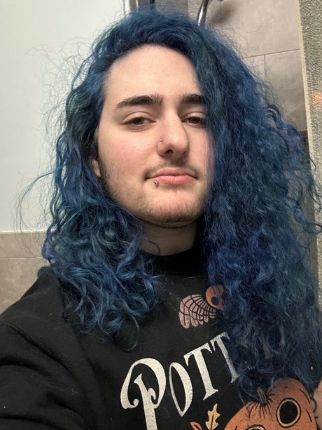 Ravan Aleister onlyfans nudes