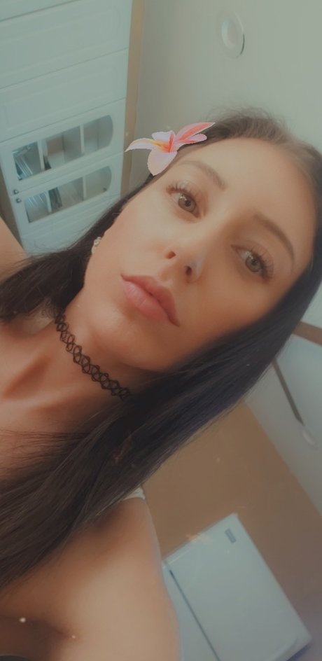 Alissa Avni free onlyfans