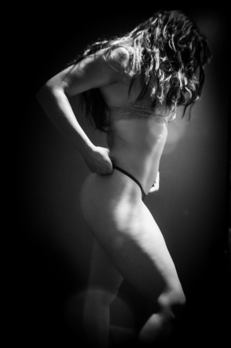 Adore and Explore nude leaks onlyfans