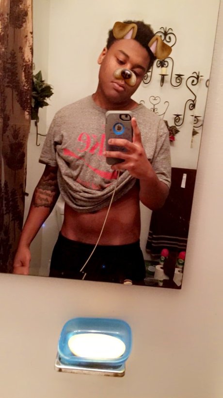 TTreyRaw34 onlyfans nudes leaks